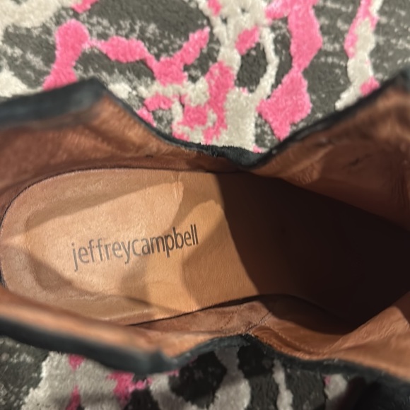 Jeffery Campbell Cromwell Women’s black booties - Picture 2 of 6